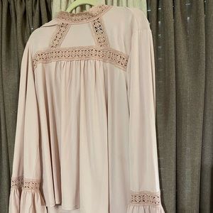 Worthington long sleeve flowy blouse